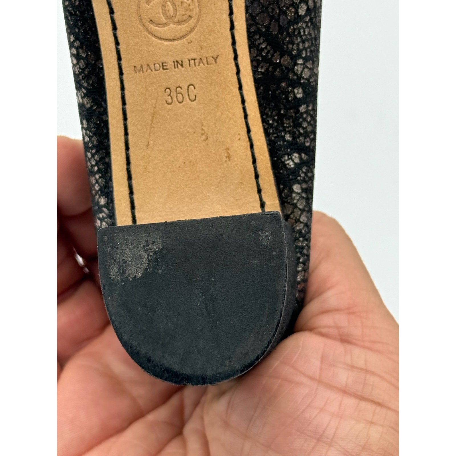 Chanel Black Gold Embossed Lace Pumps *SIZE 36C*Very nice Vintage Condition