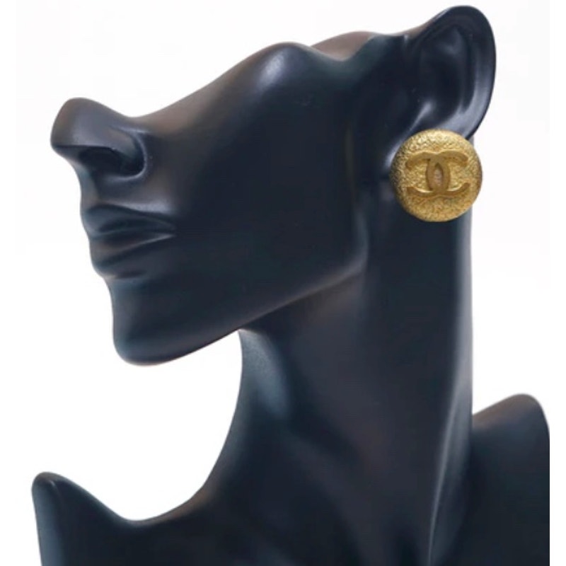 CHANEL Matte Gold Vintage CC Clips*94P date code*24K Gold Plating