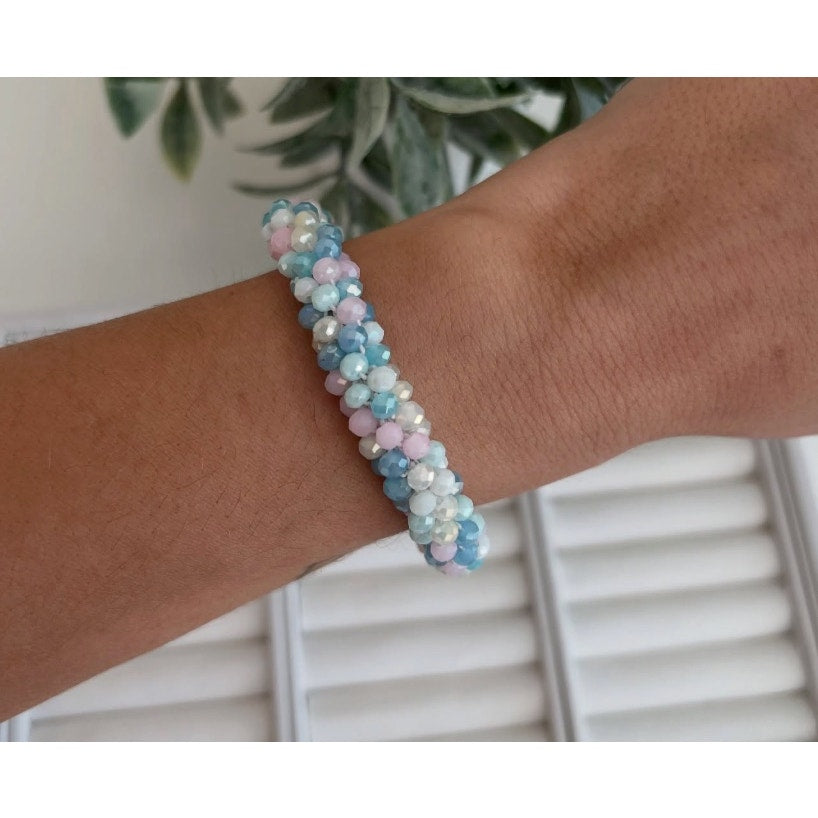 RETAIL $50 Kinsley Armelle Isabella Collection Cotton Candy Bracelet