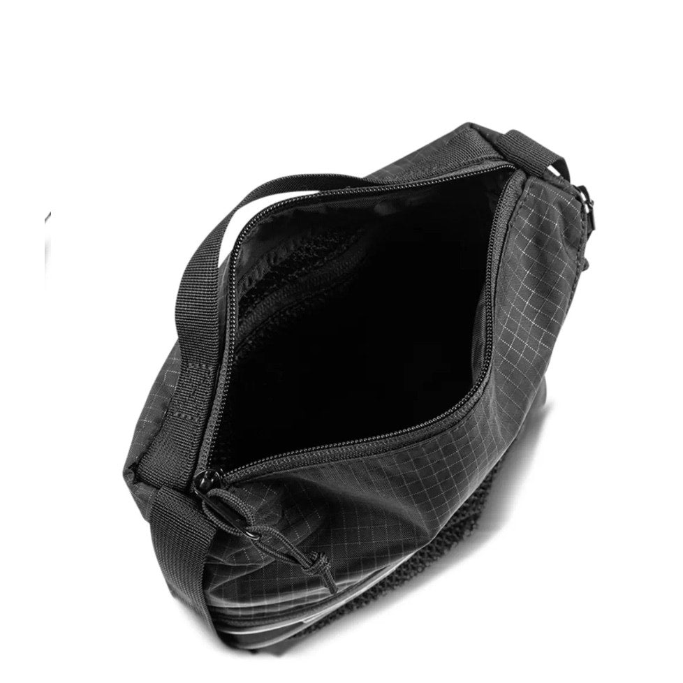 Supreme logo "Black" shoulder bag*BRAND-NEW with tags! Cross-body