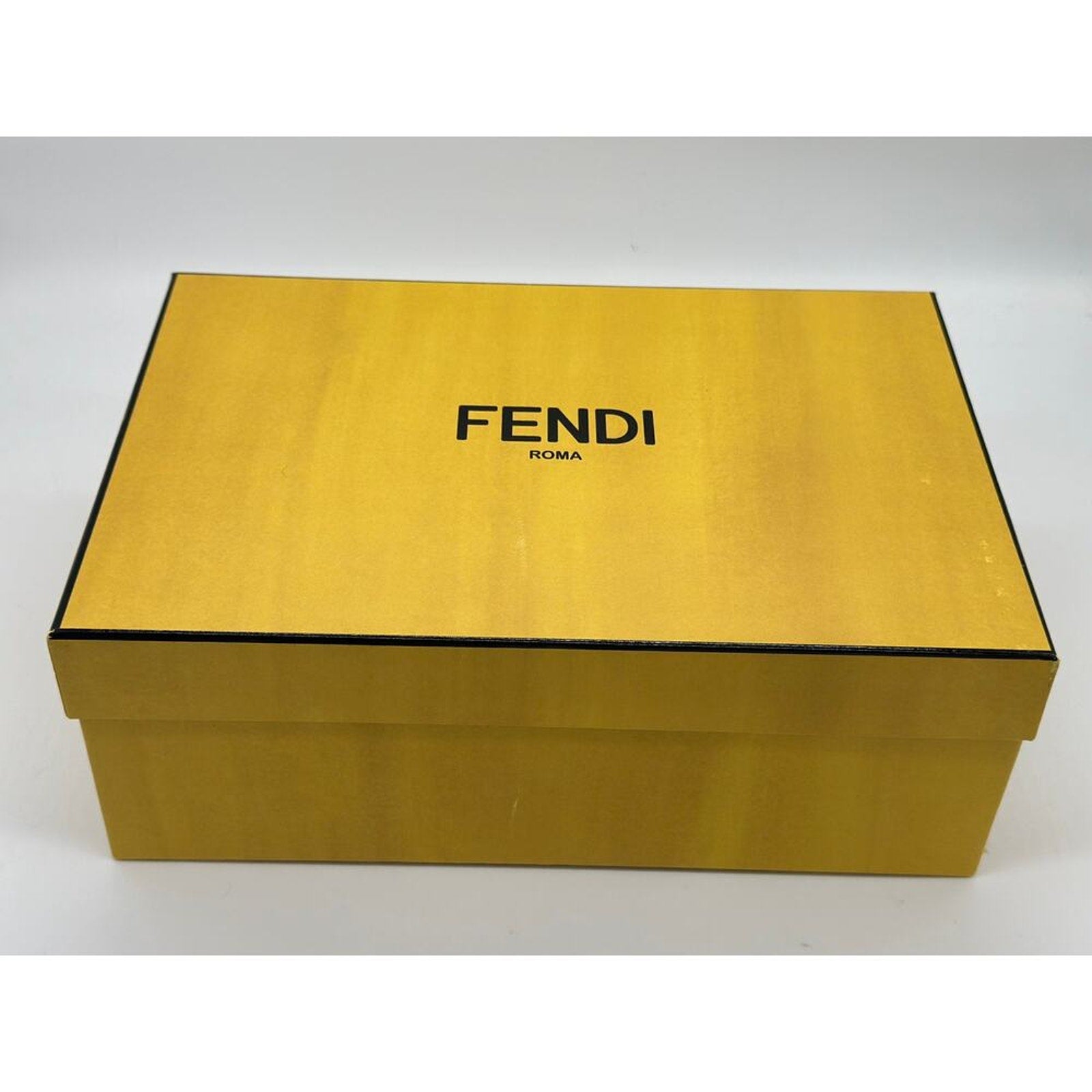 BNWT‎ Fendi Whipstitch Dotcom Bag in White calf leather! FULL INCLUSION