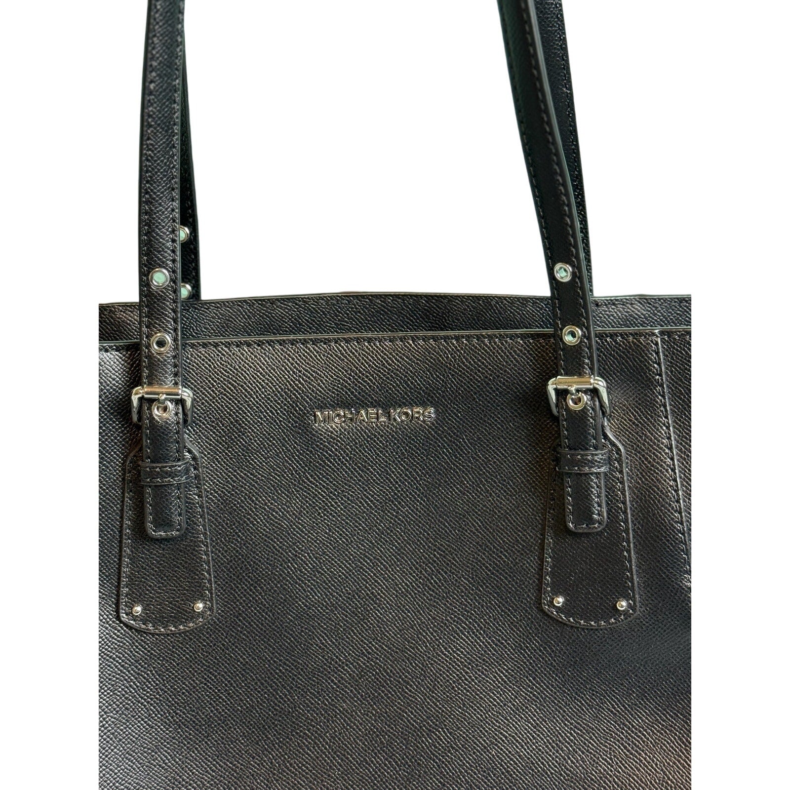 Michael Kors Voyager Crossgrain Leather Tote- Black*New without tags