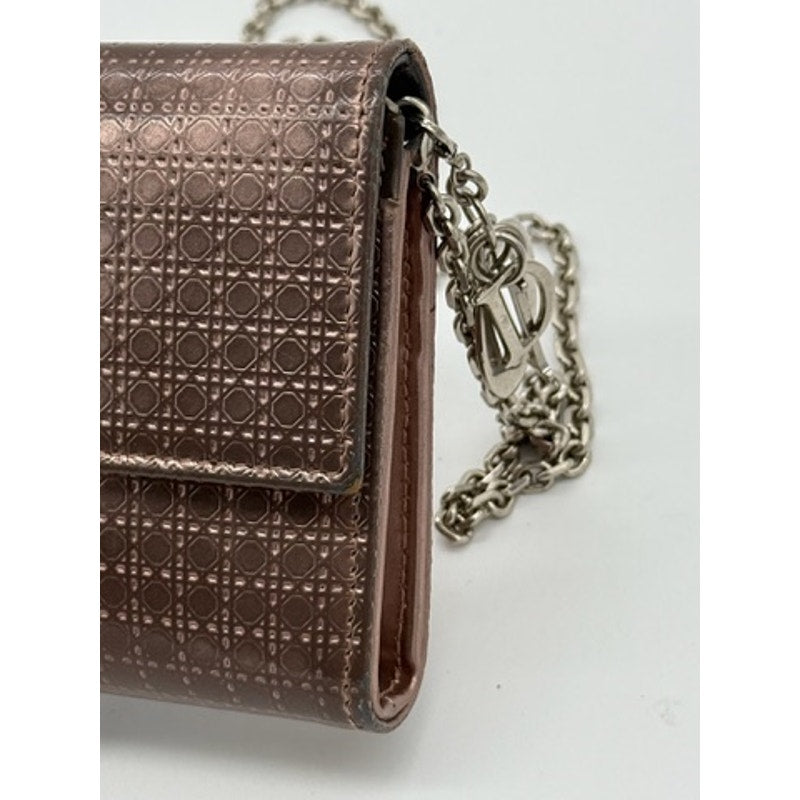 CHRISTIAN DIOR METALLIC ROSE PATENT MICRO-CANNAGE WALLET ON CHAIN*Full Set