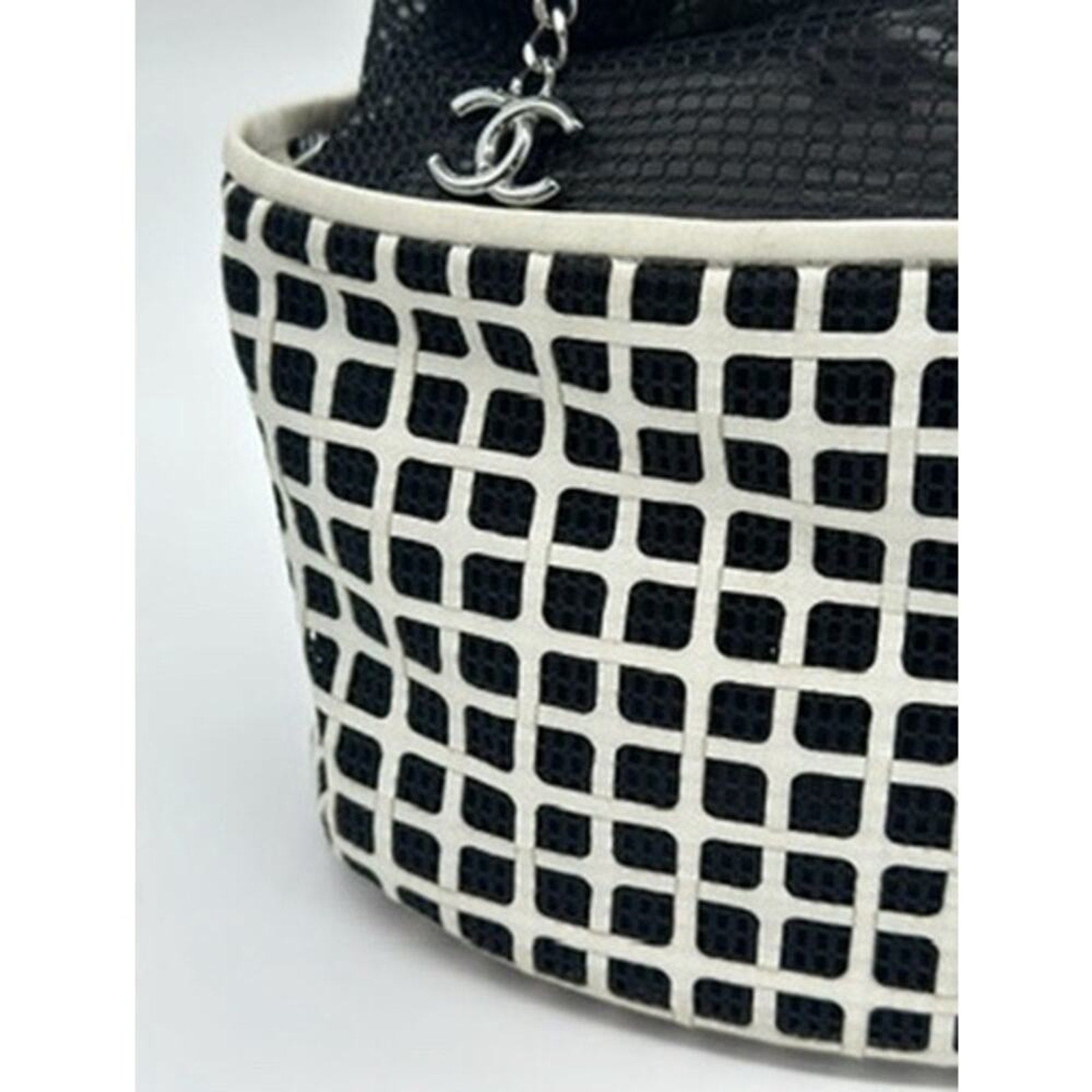 Chanel Black/White Mesh and Leather Rare‎ Bucket Bag w/COA AMAZING BAG