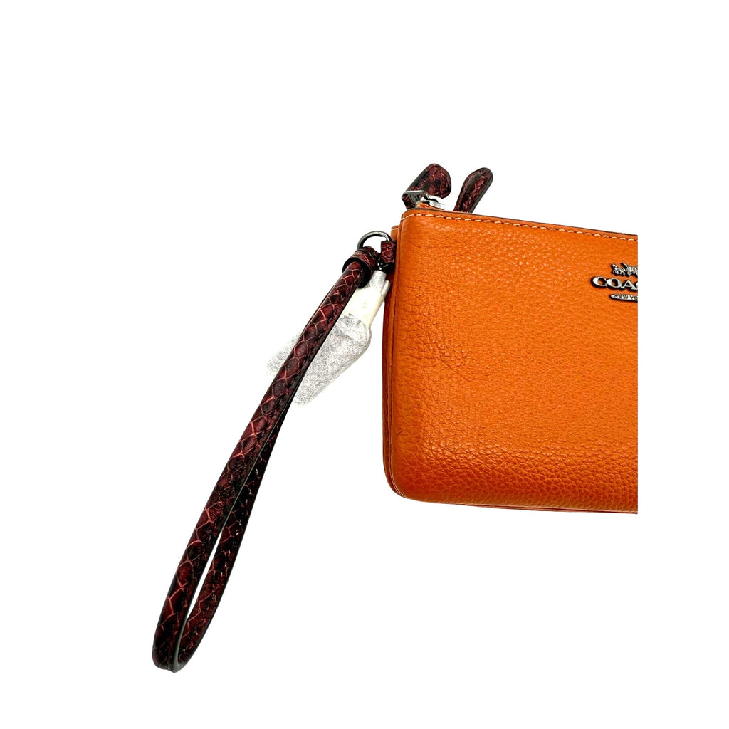 RETAIL $198 Coach Pebbled Leather and Exotic Snake Skin Trim Corner Zip Wristlet