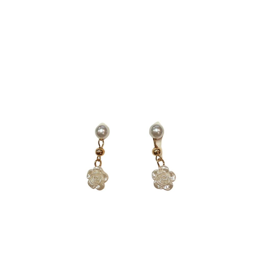 Retail $25 Gold Pearl Like Camellia Flower Drop Earrings*NEW & Lightweight